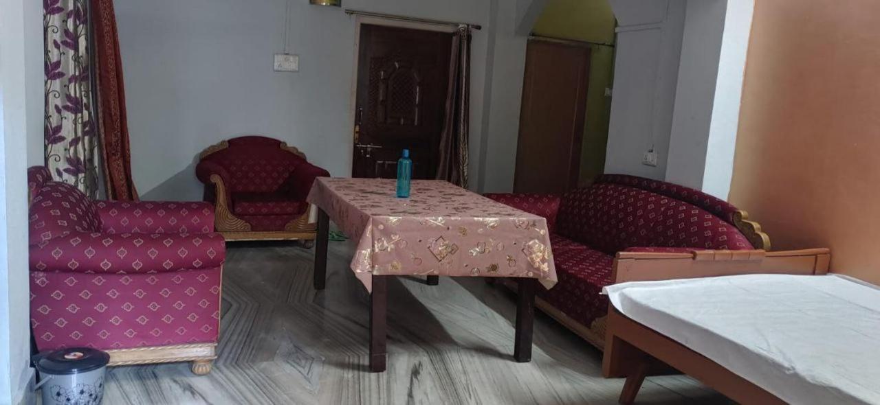 Comfort Inn Kamakhya Jn Gauháti Kültér fotó